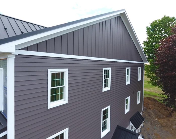 Aluminum lap siding panels